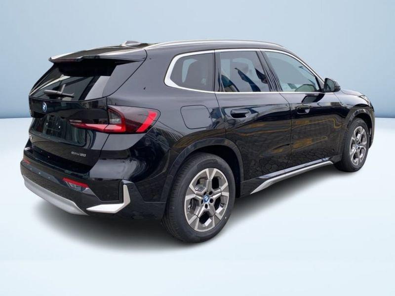 BMW iX1 eDrive20 Special Edition