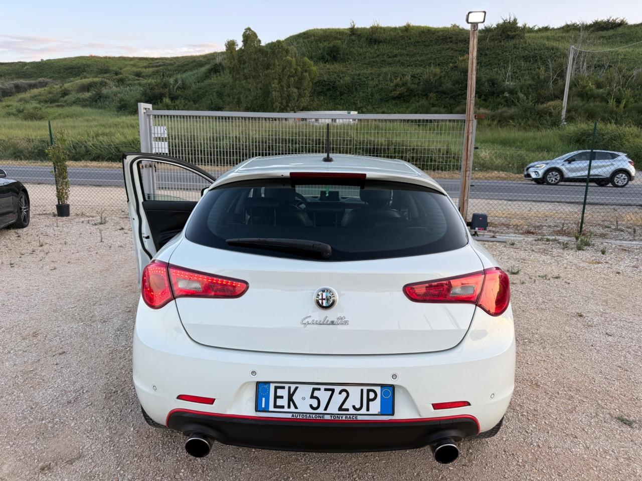 Alfa Romeo Giulietta 2.0 JTDm-2 170 CV 3.999€ PERMUTE