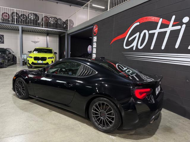 TOYOTA GT86 MANUALE RESTYLING