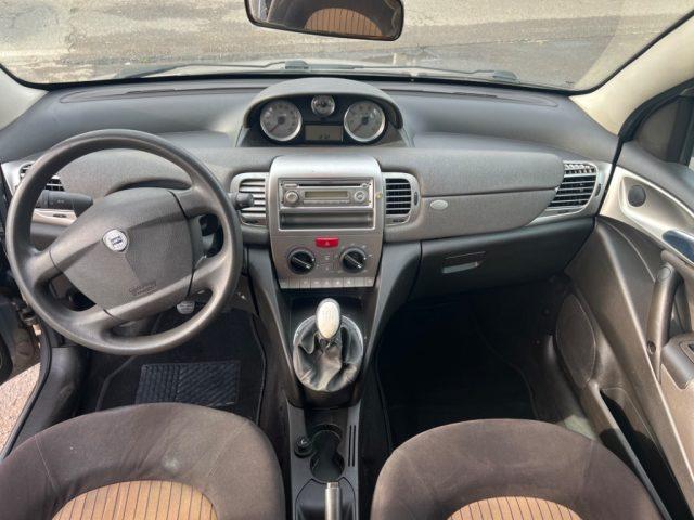 LANCIA Ypsilon 1.4 16V Oro Bianco