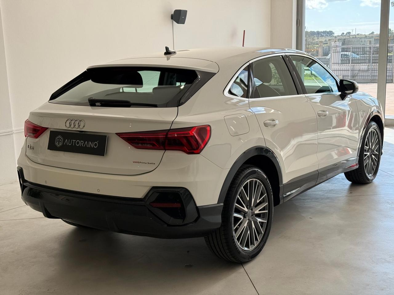 Audi Q3 SPB 35 TDI S tronic S line edition Sportback