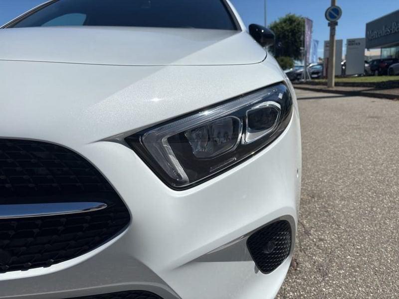 Mercedes-Benz Classe A A 180 D SPORT AUTO
