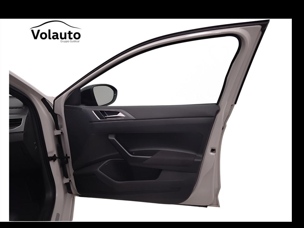 VOLKSWAGEN Taigo - Taigo 1.0 tsi R-Line 110cv