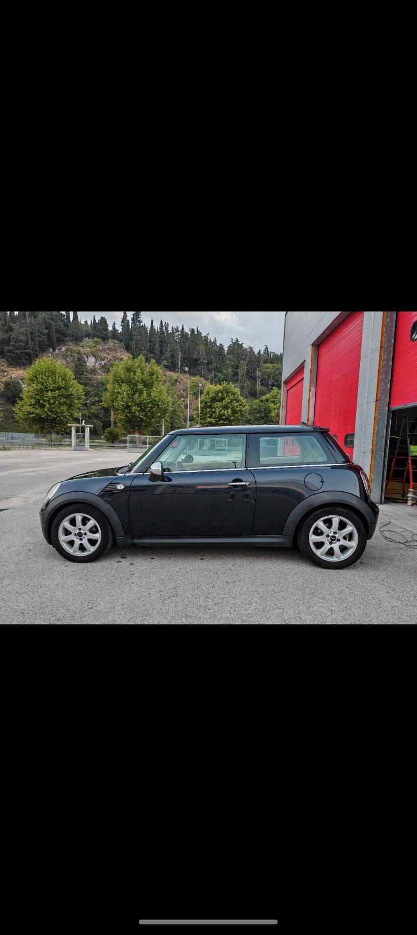Mini 1.6 16V Cooper D Chili