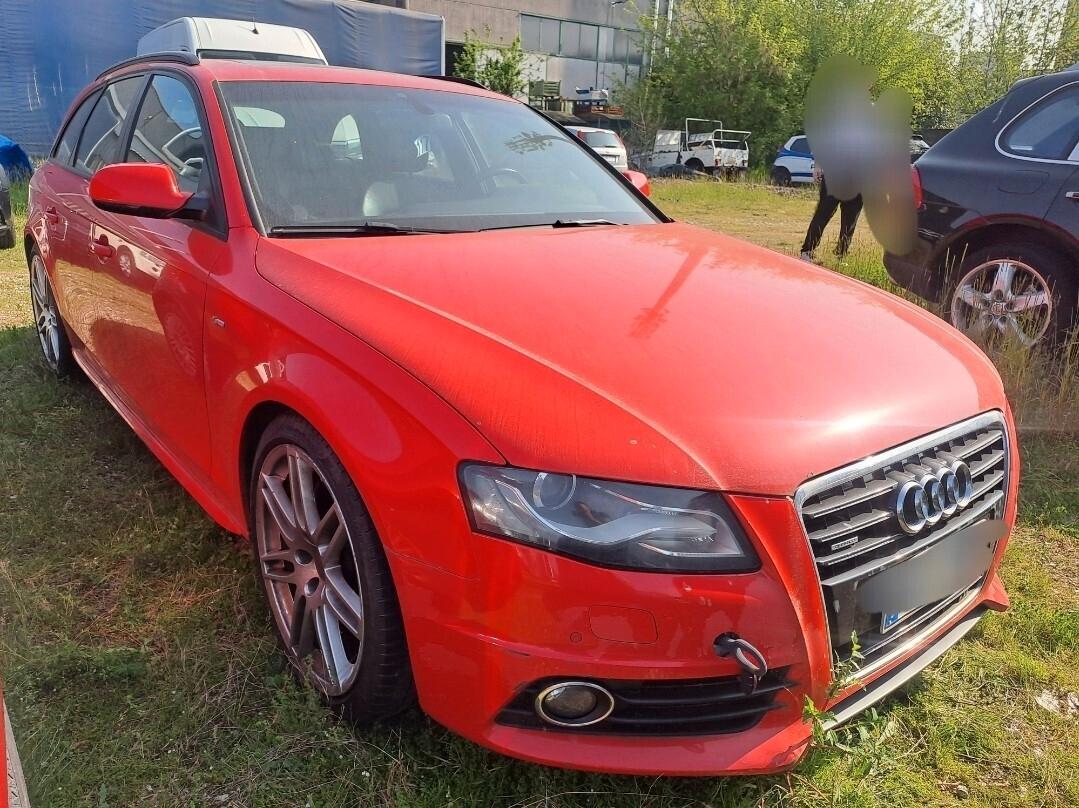 Audi A4 Avant 3.0tdi quattro S-Line
