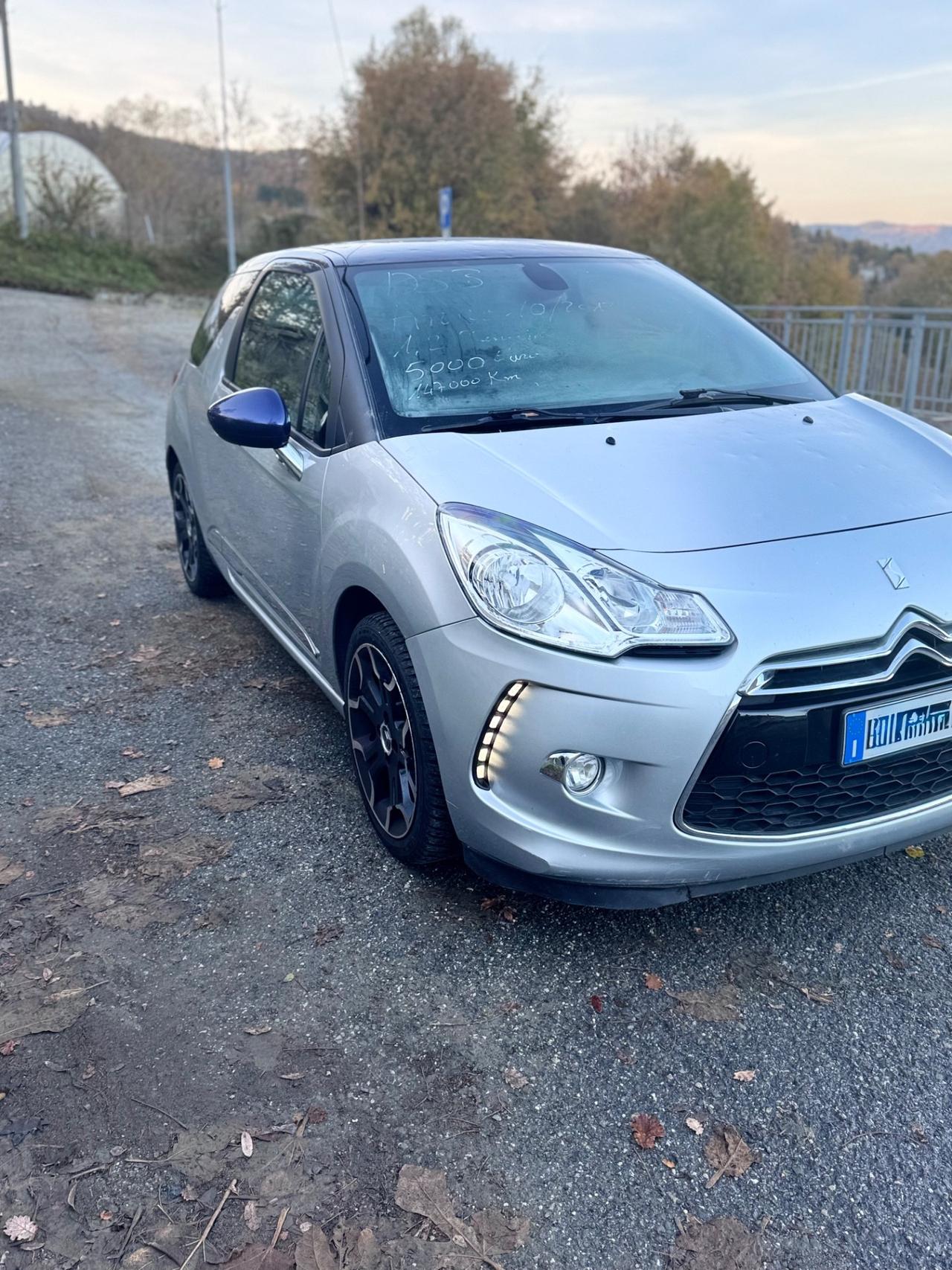 DS 3 1.2 VTI 82 JUST BLACK – FULL OPTIONAL