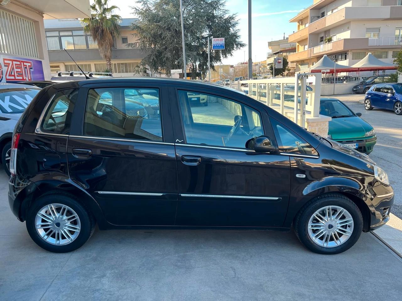 Lancia MUSA 1.3 Mjt 95 CV Diva