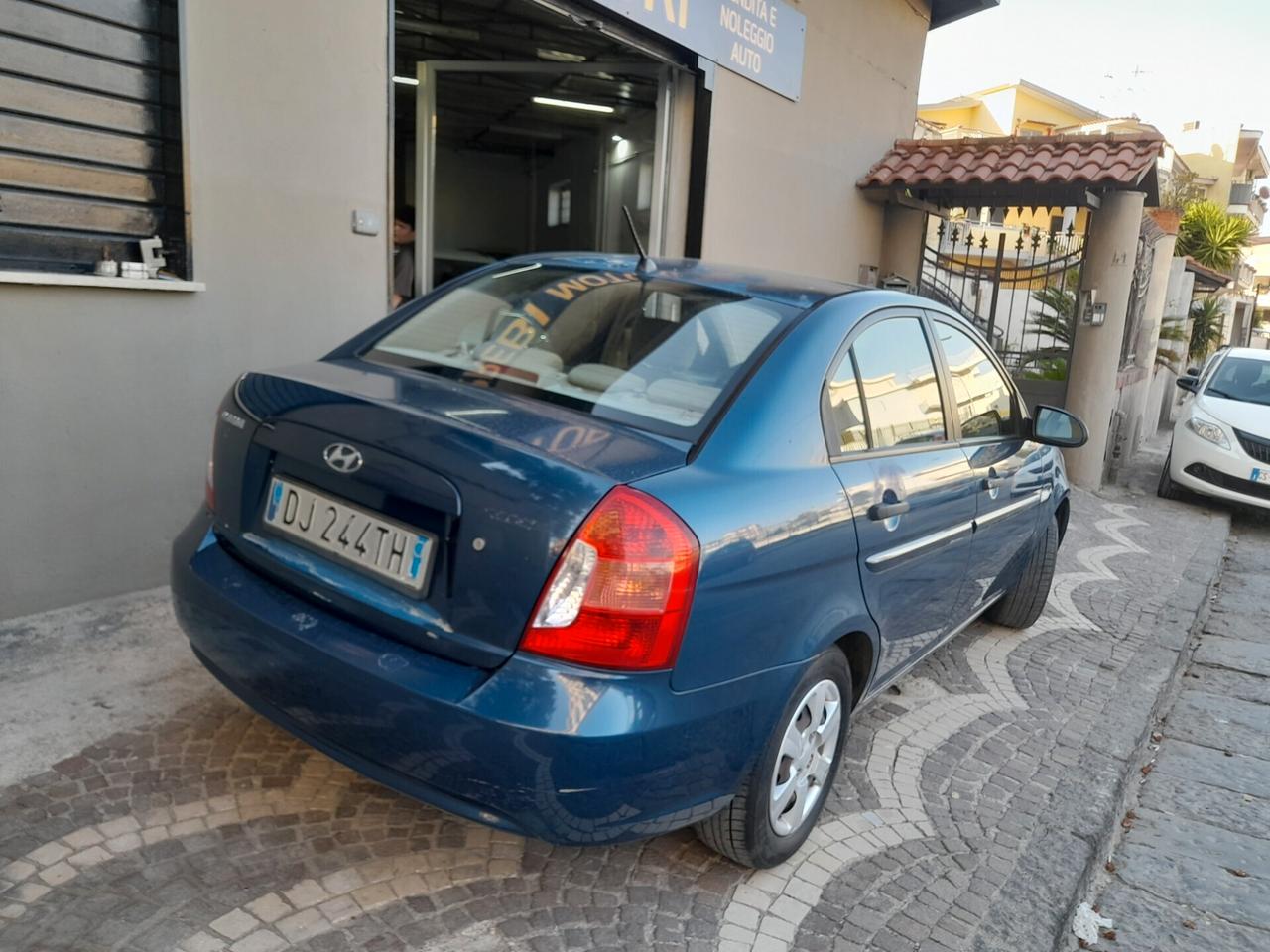 Hyundai Accent 1.4 4p. Style