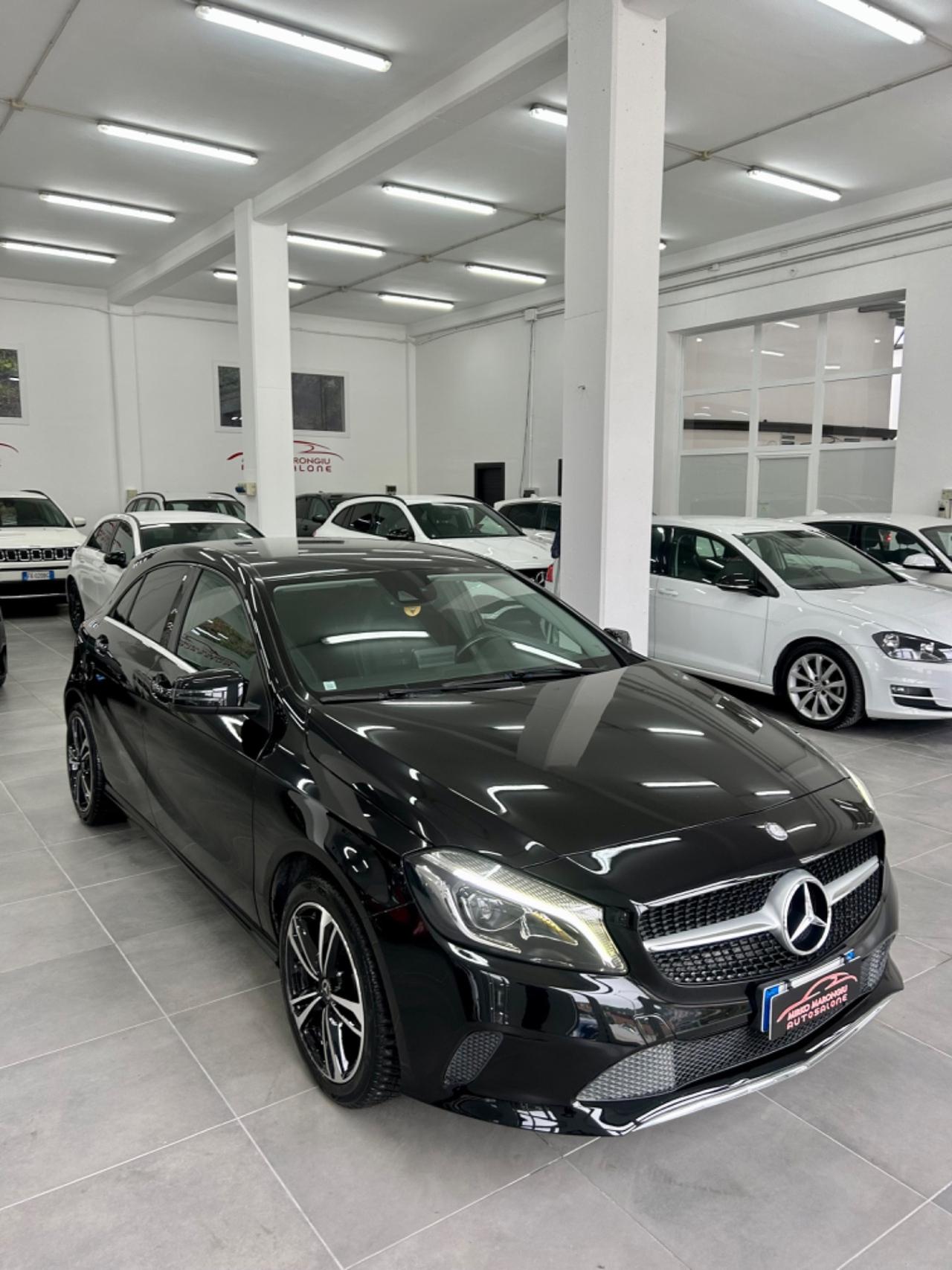 Mercedes-benz CLASSE A 180 d Sport finanziabile