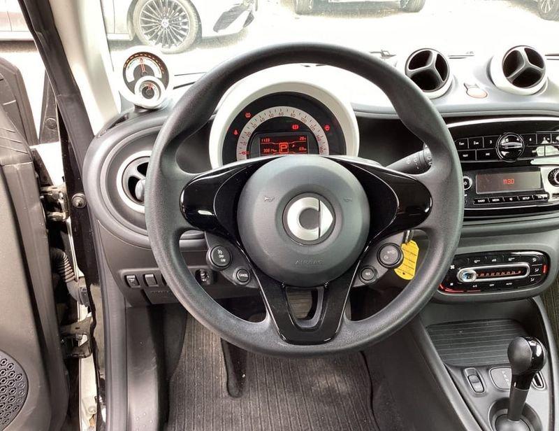 smart fortwo EQ PURE 4,6KW