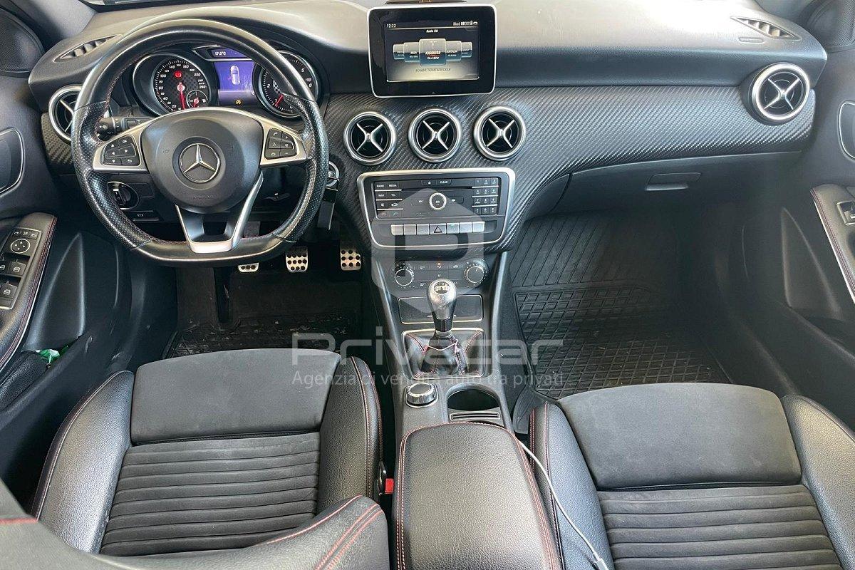 MERCEDES A 180 d Premium