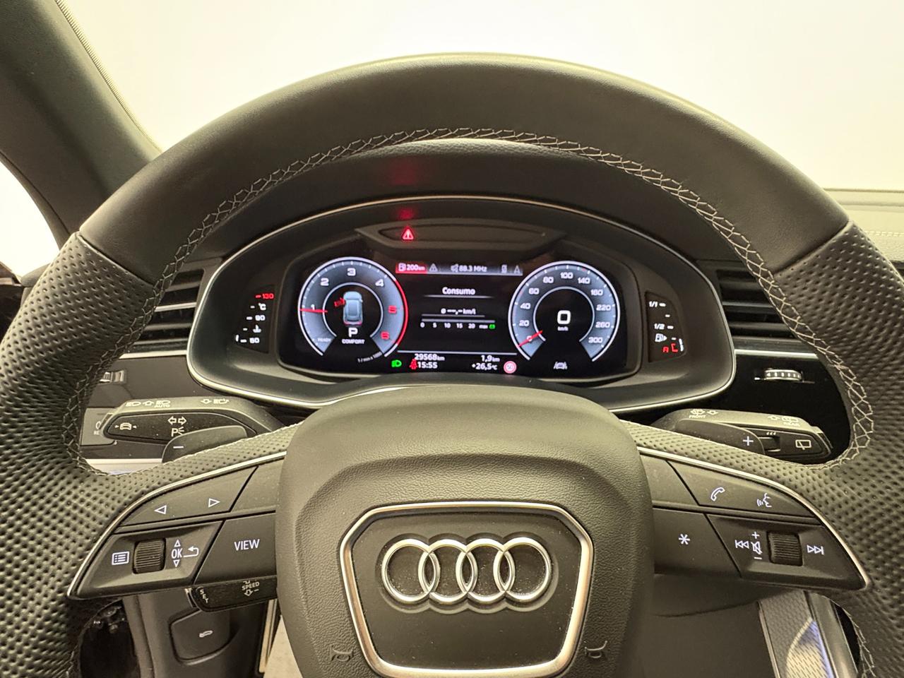 AUDI Q8 45 TDI MHEV TIPTRONIC QUATTRO S-LINE EDITION