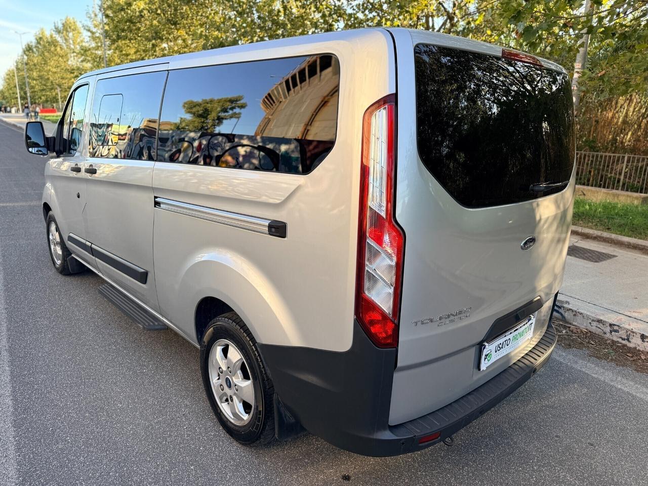 Ford Tourneo Custom 2.0 130cv 8 Posti UNIPRO