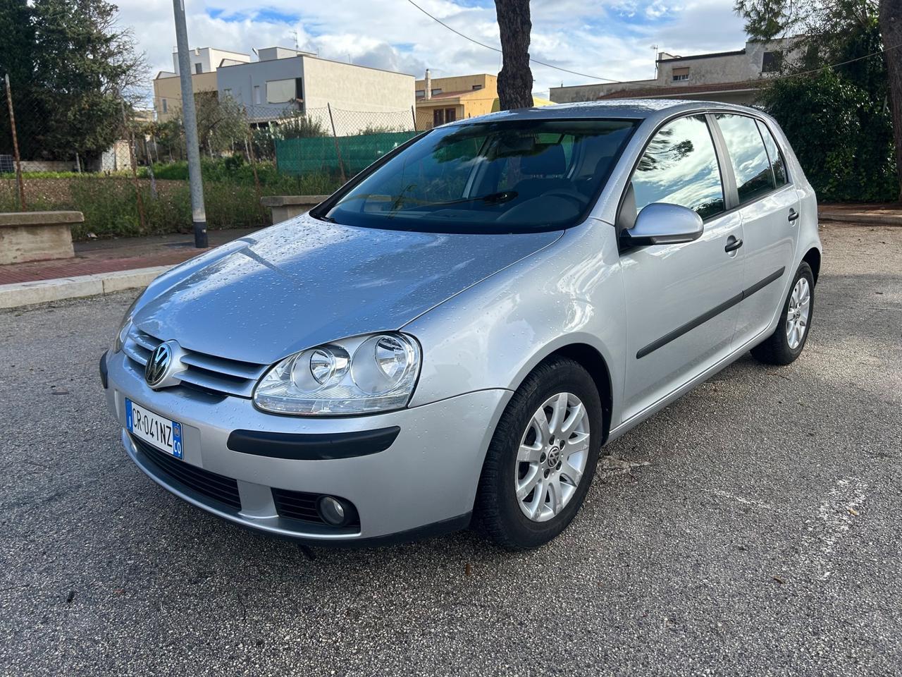 Volkswagen Golf 1.9 TDI 4mot. 5p Sportline