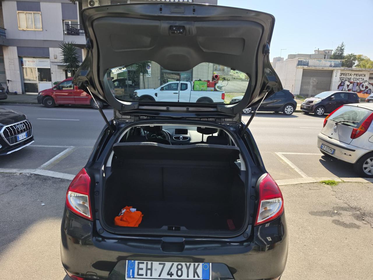 Renault Clio 1.2 16V 5 porte Live! - Anno 2011