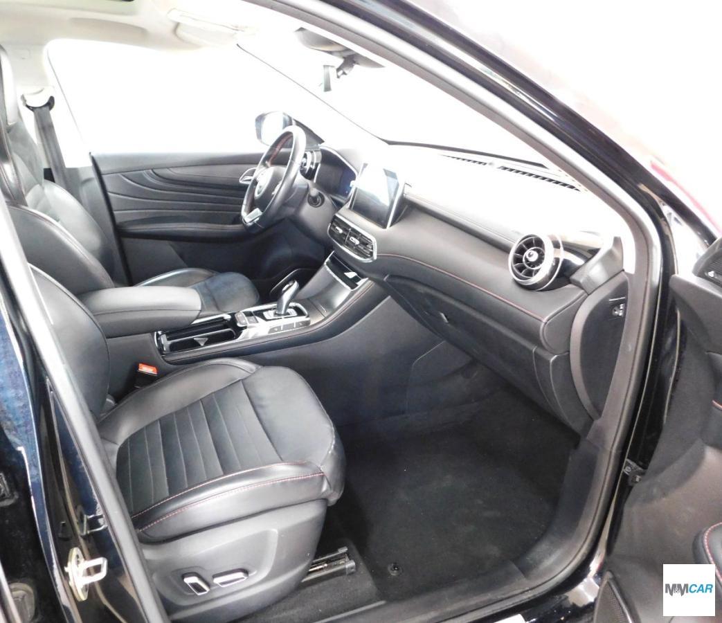 MG - EHS - Plug-in Hybrid Luxury
