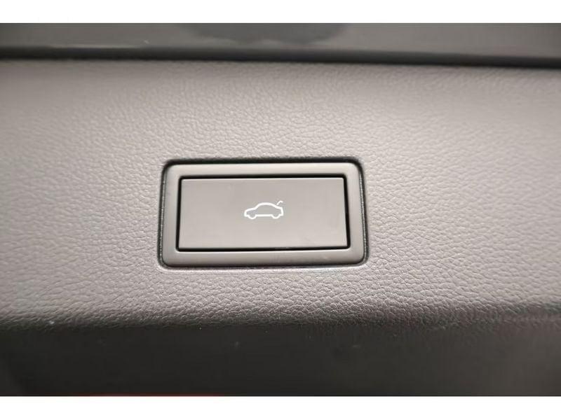 Volkswagen Golf Golf Variant 2.0 TDI 150 CV DSG SCR R-Line BLACK STYLE LED CAMERA HEAD-UP