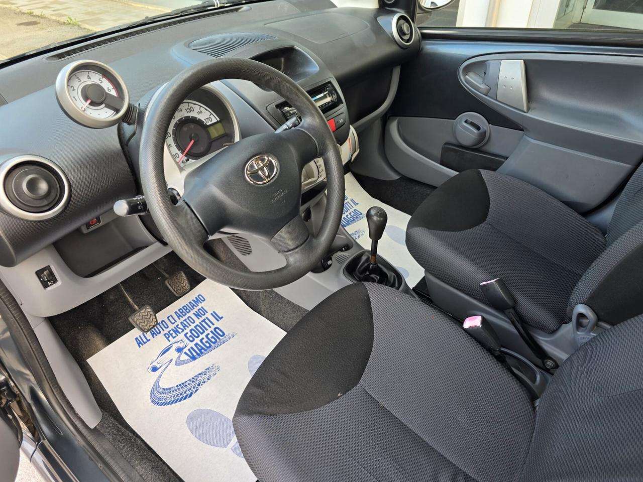 Toyota Aygo 1.4 turbodiesel 5 porte Sol 2007