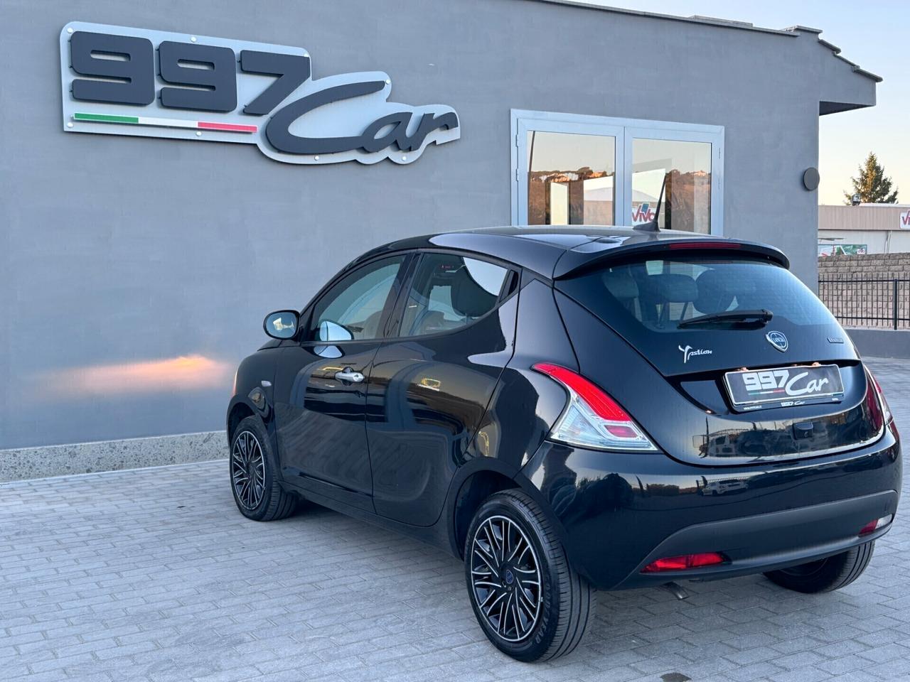 Lancia Ypsilon 1.0 FireFly 5 porte S&S Hybrid Gold -CAMERA-APPLE CARPLAY