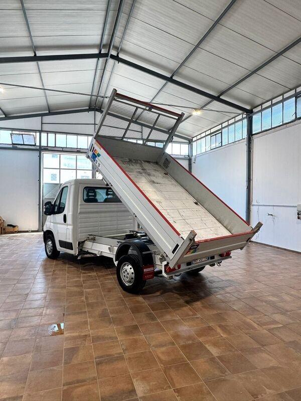 PEUGEOT BOXER 2.2 RIBALTABILE Km 37.000