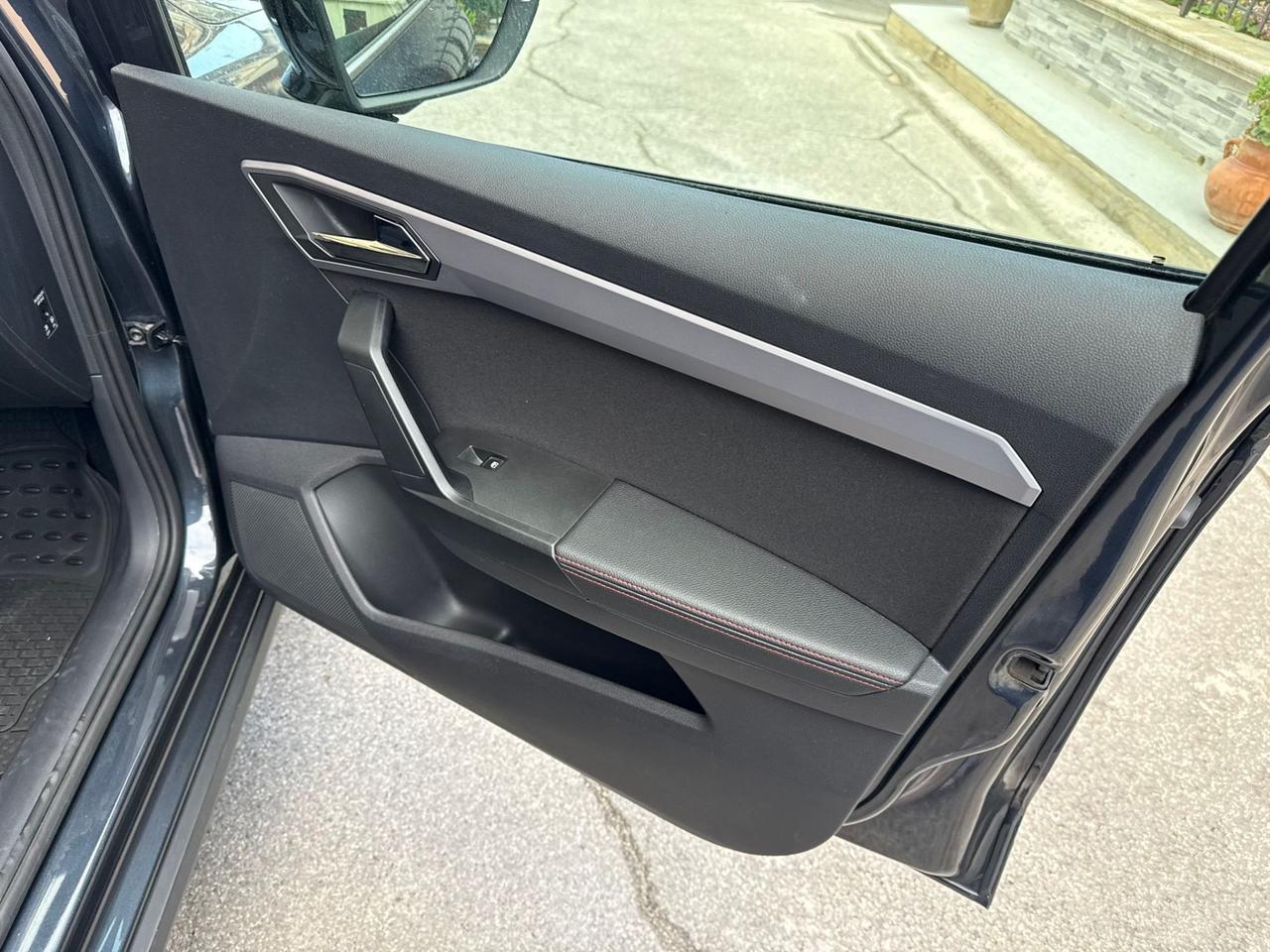 Seat Arona 1.0 TGI FR