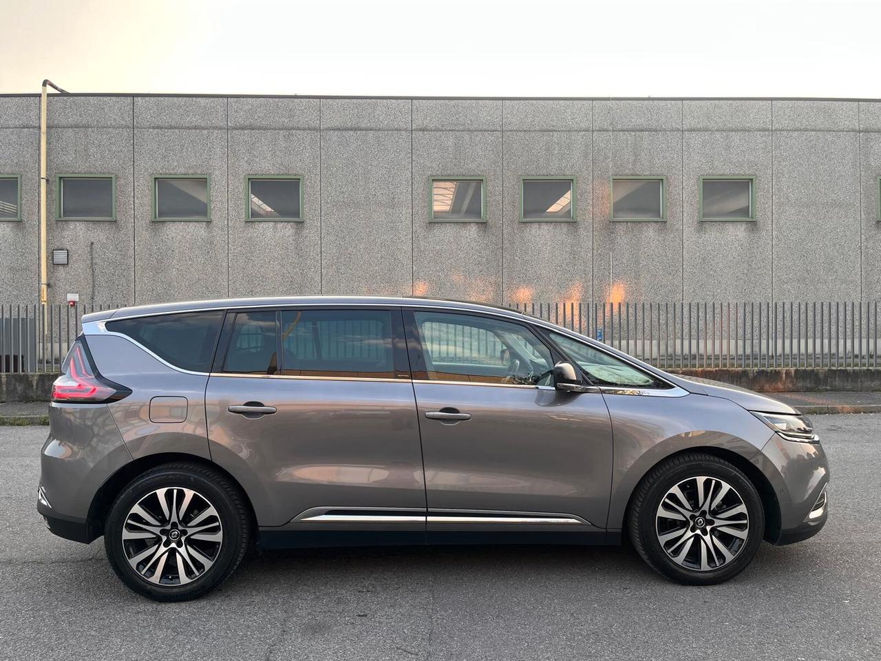 Renault Espace dCi 160CV EDC Energy Initiale Paris 4Control