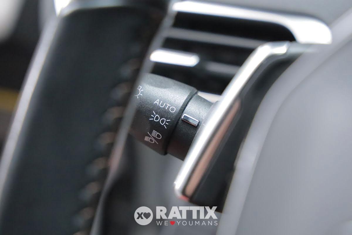 Peugeot 3008 1.6 Hybrid PHEV 225CV GT Pack e-EAT8