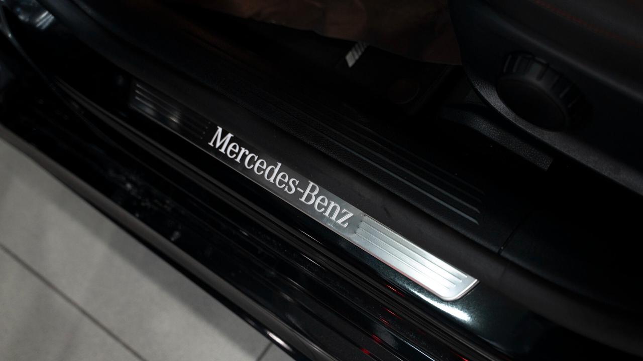 Mercedes-benz CLA 180 D COUPE PREMIUM PLUS AMG 19" PACK LUCI XENO PELLE FULL OPTIONAL