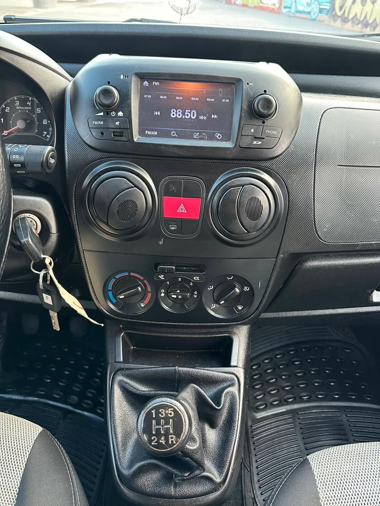 FIAT QUBO CON 4 POSTI E 177.000 KM SUPER PREZZO