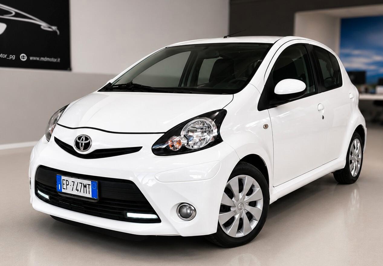 Toyota Aygo 1.0 12V VVT-i 5 porte Active Connect