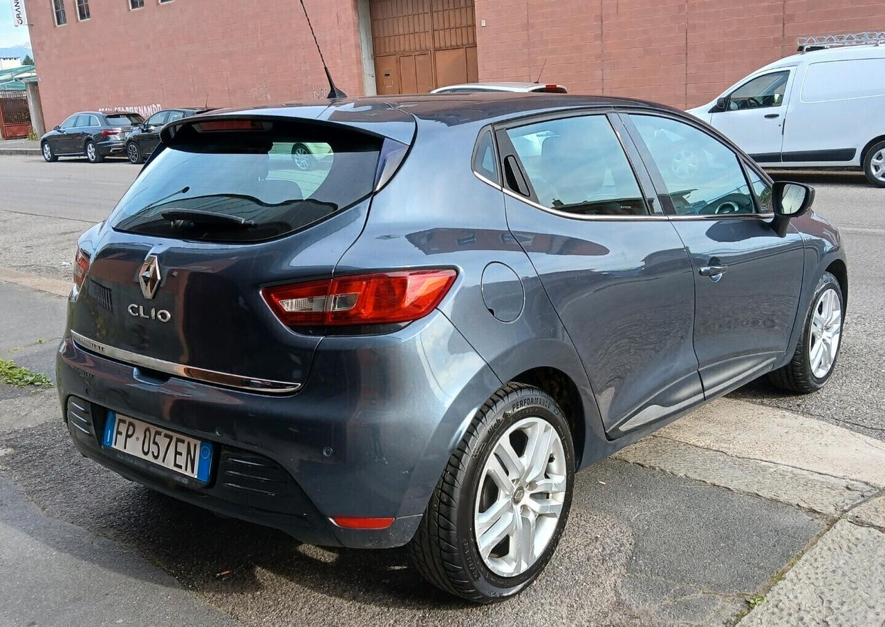 RENAULT Clio Duel GPL 90cv 5porte