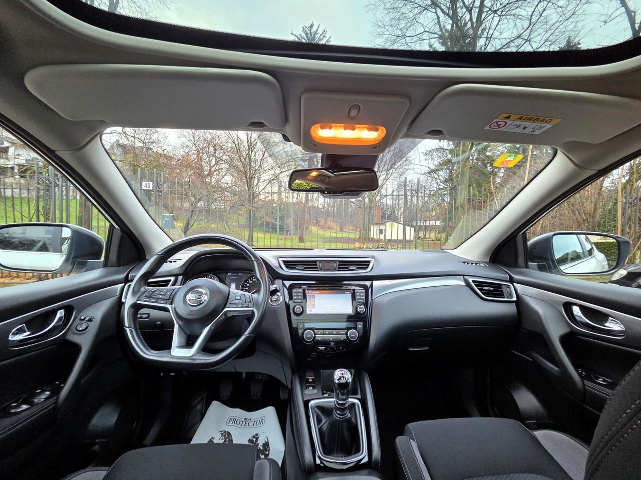 Nissan Qashqai 1.2 DIG-T Visia