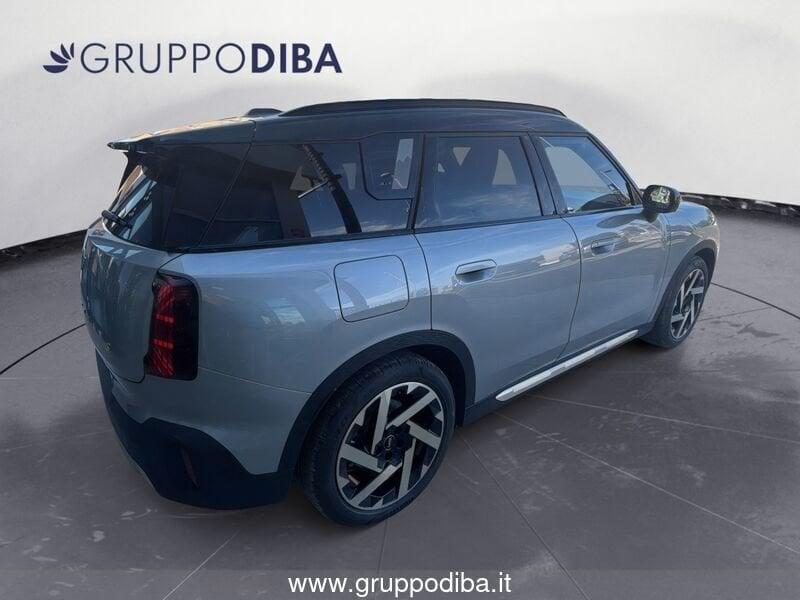 MINI Mini Countryman U25 Mini Countryman SE Favoured all4