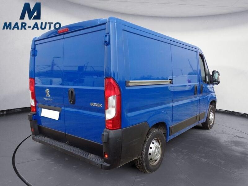 Peugeot Boxer 330 2.2 BlueHDi 140 S&S PC-TN + IVA