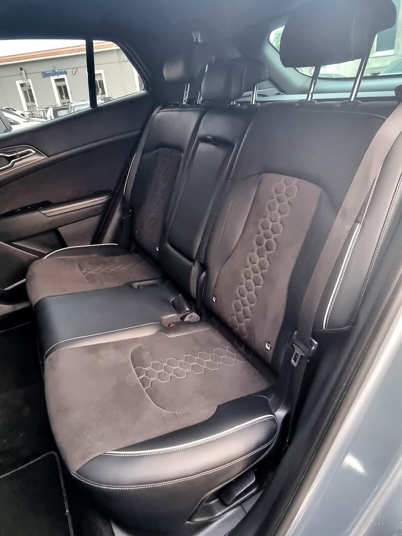 Kia Sportage 1.6 CRDi MHEV AWD DCT GT-line