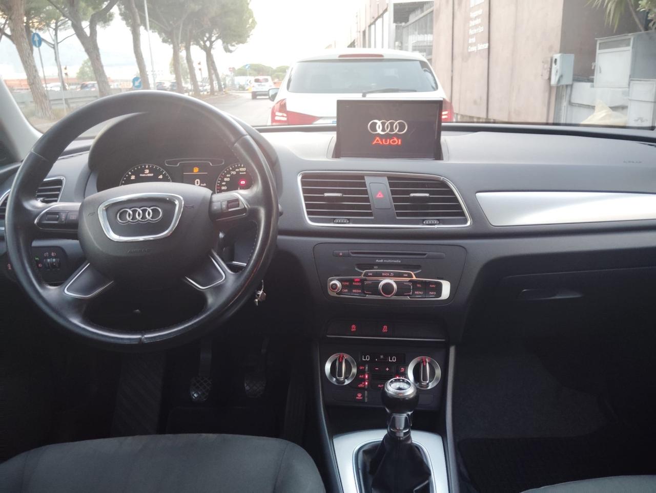 Audi Q3 2.0 TDI Business