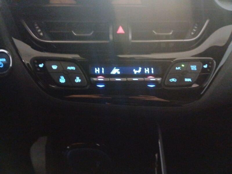 Toyota C-HR C-HR 2.0 Hybrid E-CVT Comfort