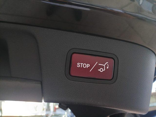 MERCEDES-BENZ GLA 200 d Automatic Premium