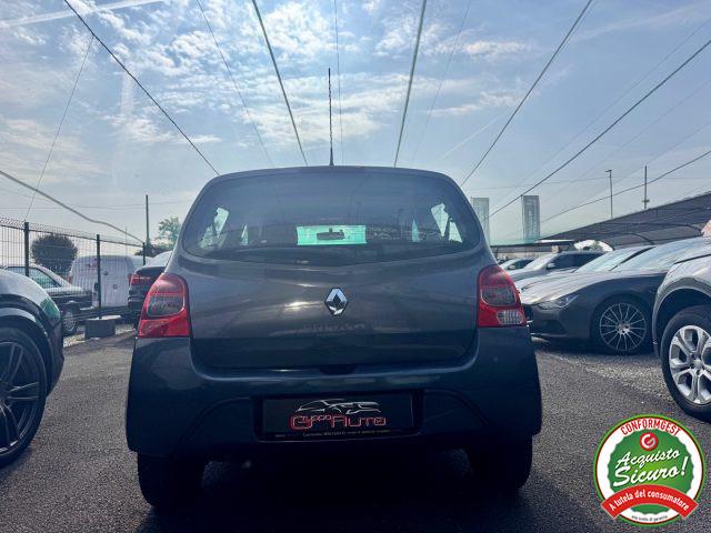 RENAULT Twingo 1.2 8V Confort