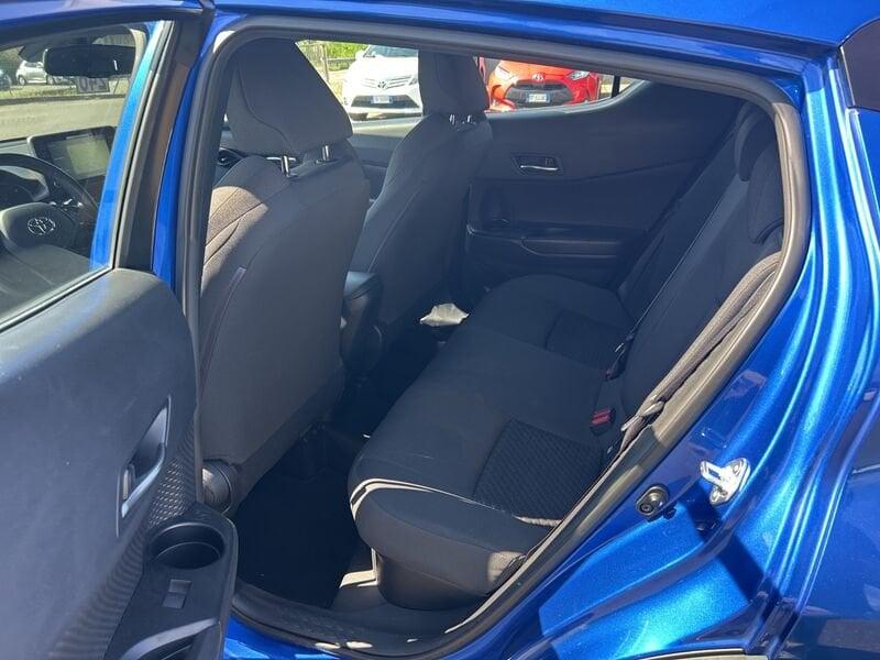 Toyota C-HR C-HR 1.8 Hybrid E-CVT Business IVA ESPOSTA COMPRESA GARANZIA FINO AL 2031