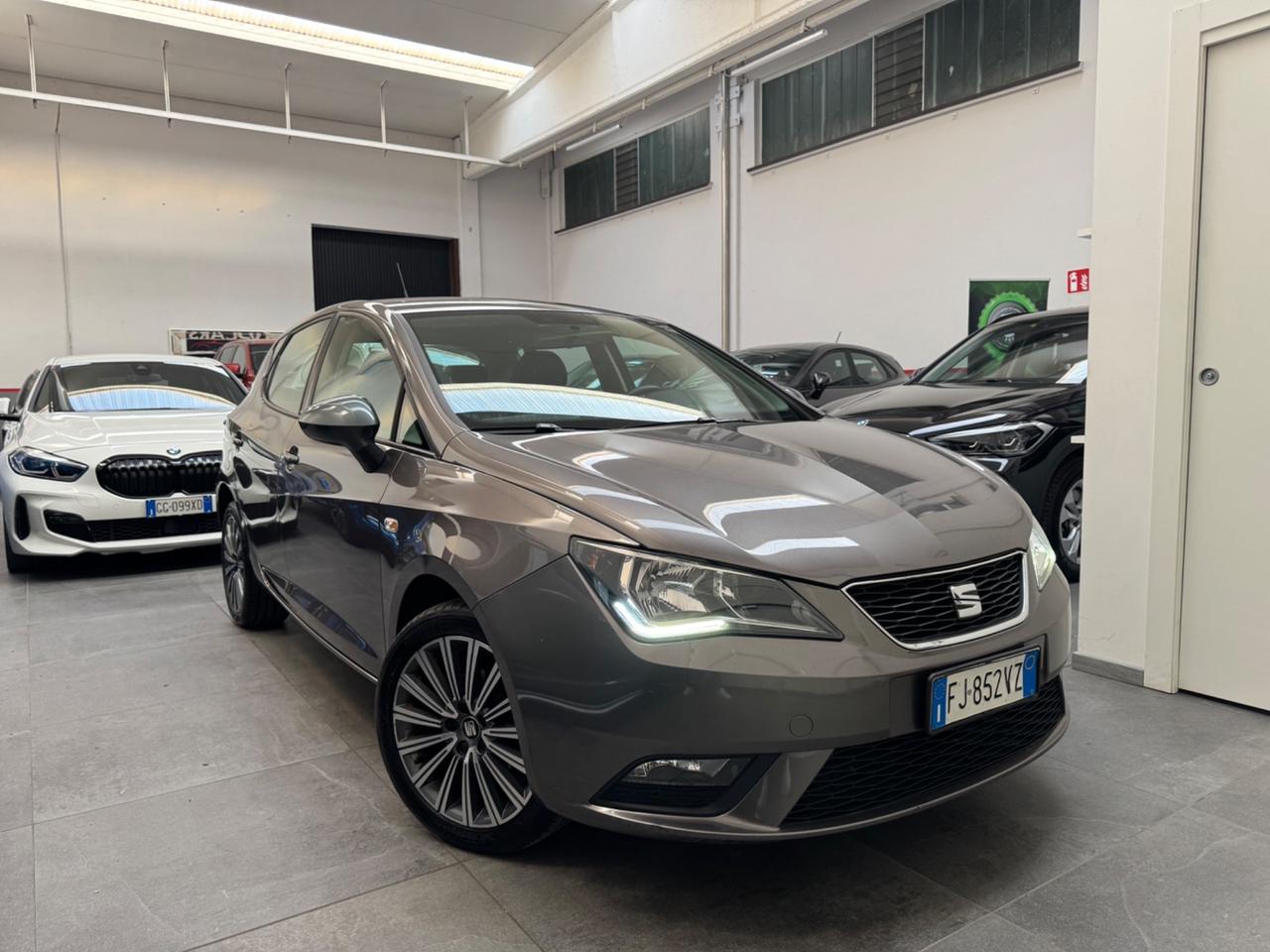 Seat Ibiza 1.4 TDI 90 CV CR 5p. Connect Grey
