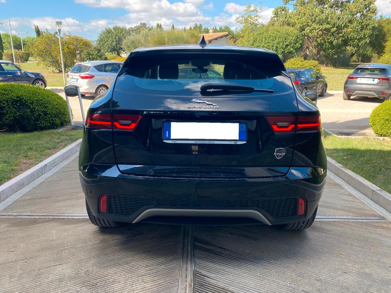Jaguar E-Pace 2.0D 150 CV AWD aut. R-Dynamic S