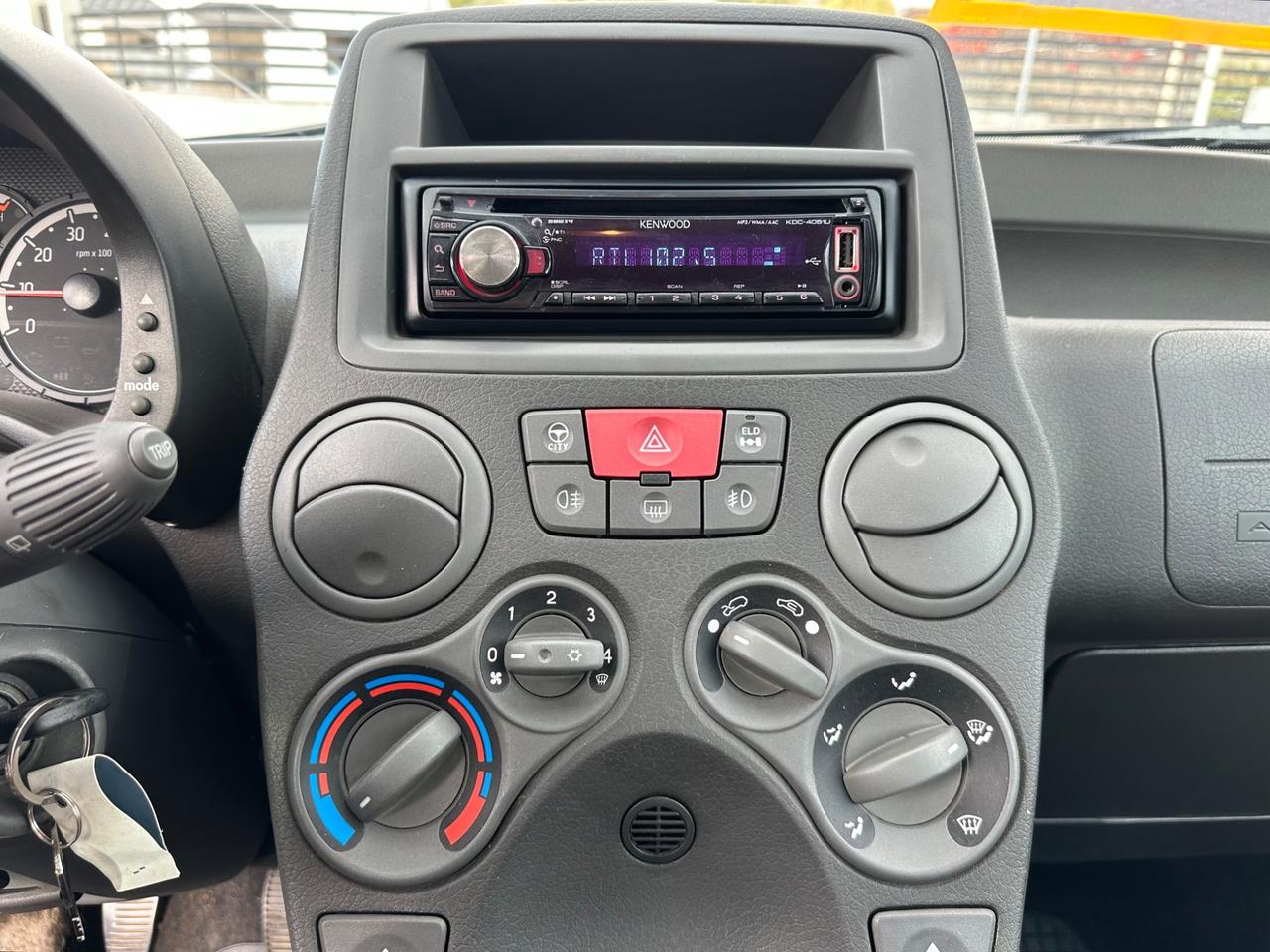 Fiat Panda 1.3 MJT 16V DPF 4x4 Climbing