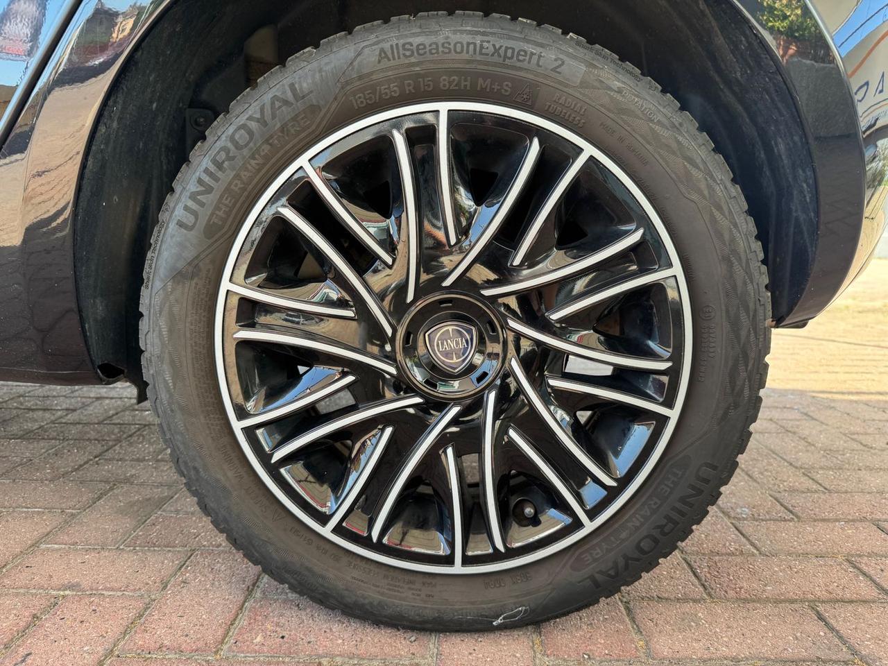 Lancia Ypsilon Gold 1.2 LPG #11723