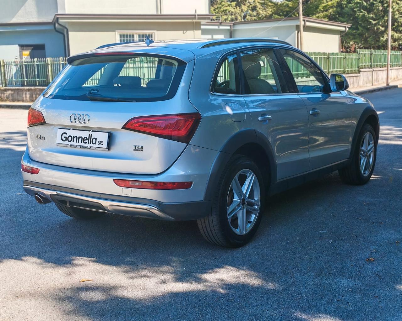 Audi Q5 2.0 tdi Advanced Plus quattro 177cv GANCIO TRAINO MAI USATO