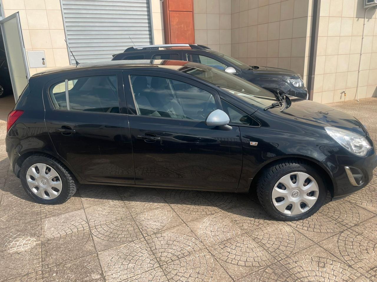 OPEL CORSA 1.3 CDTI 75CV F.AP. 5 PORTE AUTO PER NEO PATENTATI