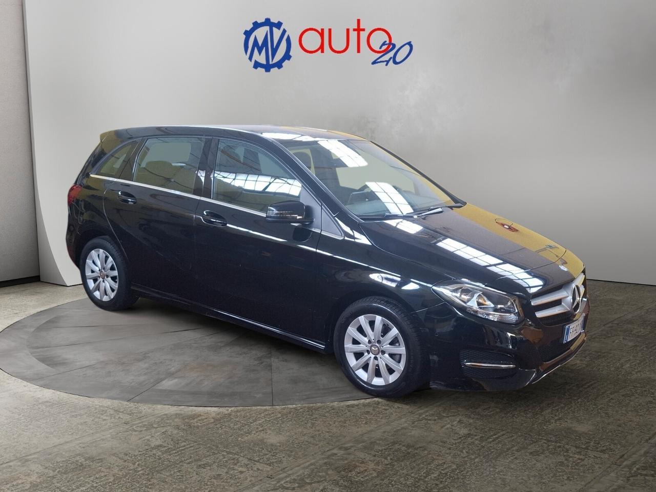 Mercedes-benz B 180 B 180 d Business full optional