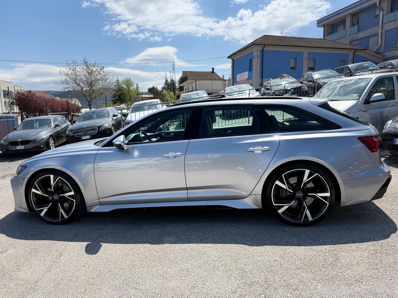 Audi RS6 Avant 4.0 TFSI V8 quattro tiptronic