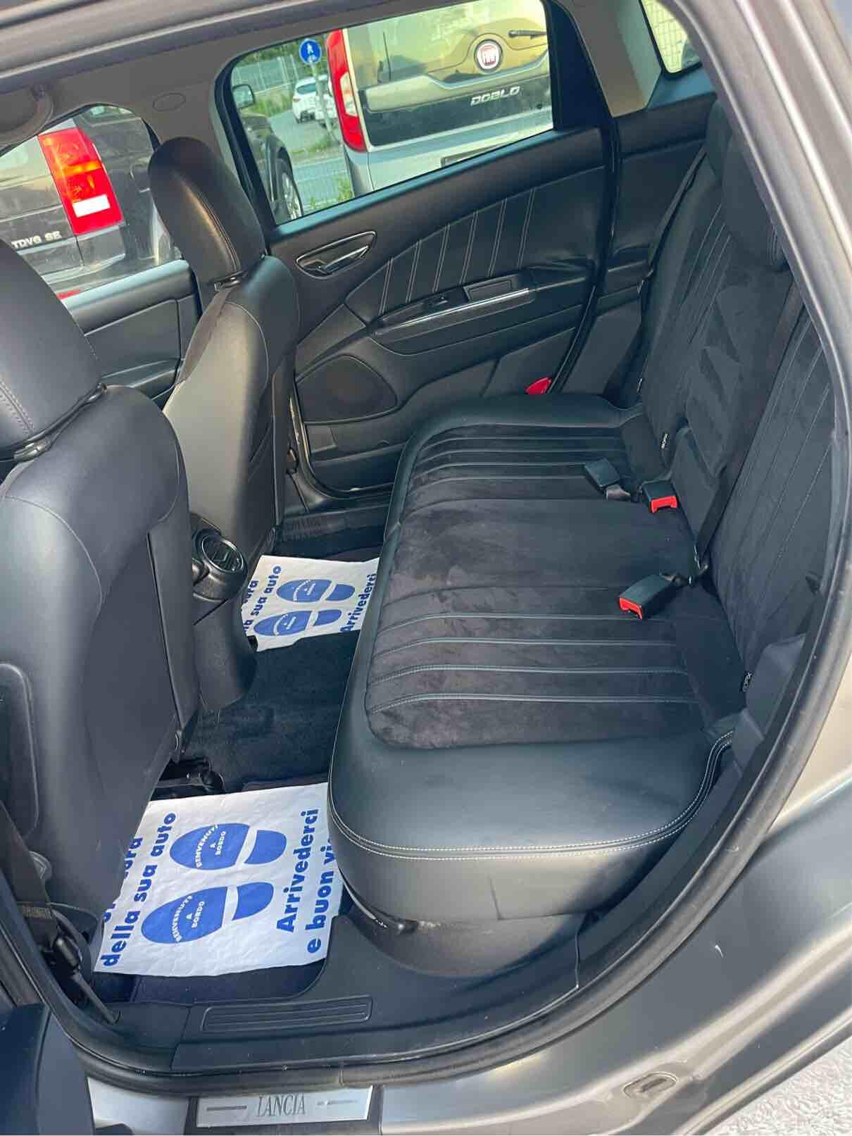 LANCIA DELTA - 163 CV - PLATINO