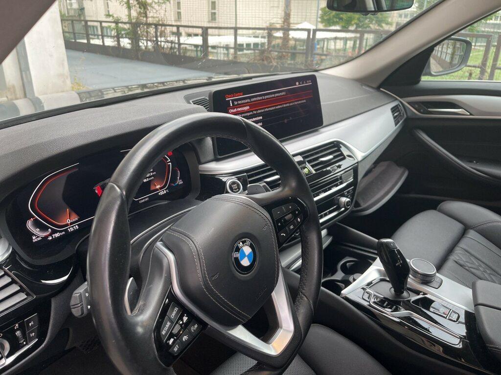 BMW Serie 5 Touring 520 d Mild Hybrid 48V Business Steptronic